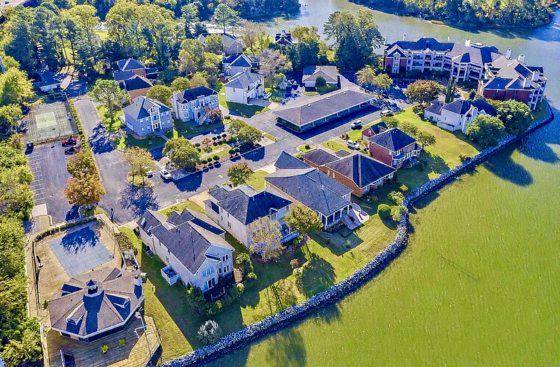 Small vibrant community